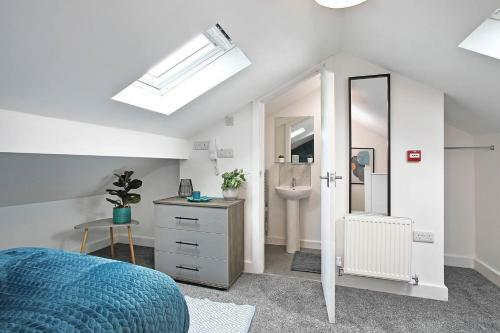 Stunning 4-bed House In Manchester