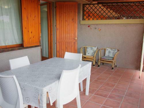 Inviting Apartment In Olbia With Shared Pool