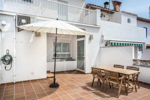 Casa Aigua Blava By Seamount Rentals