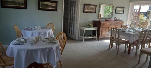 Hostal Corsbie Villa Guest House