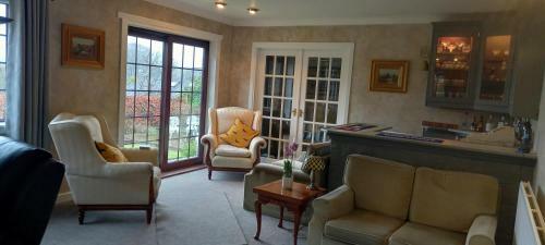 Hostal Corsbie Villa Guest House