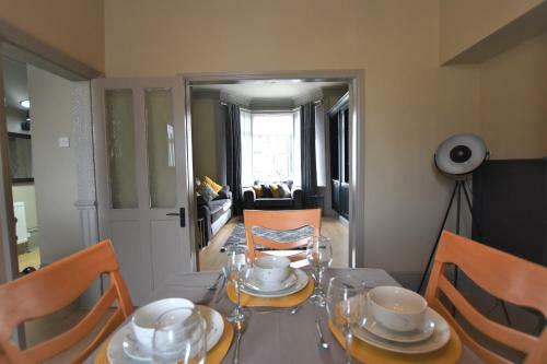 Apartamento Dwell Living - Central Comfortable Cosy 3 Bedroom Home