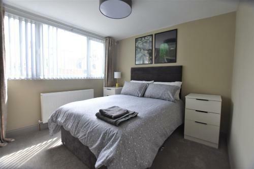 Apartamento Dwell Living - Central Comfortable Cosy 3 Bedroom Home