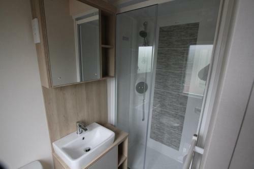 Luxury 2 Bedroom Caravan