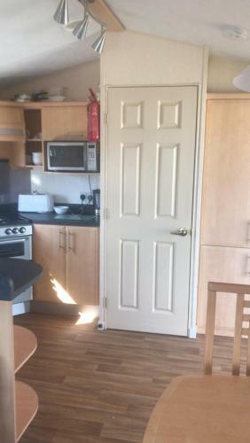 Lodge 3 Bed Deluxe Caravan Presthaven Sands