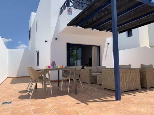 219 - Villa Ramona By Villas Now Ltd