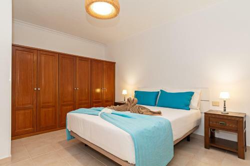 Villa 3br Home - Private Heated Pool - Parking