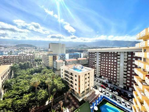 Apartment With Ocean Views In Playa Jardin