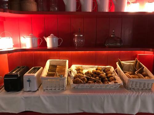 Hostal Vostra Llar