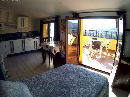 Apartamentos Turisticos Mirayuste