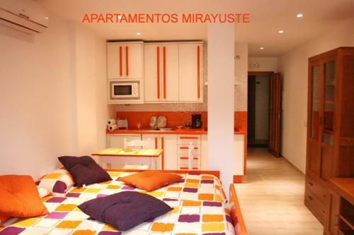 Apartamentos Turisticos Mirayuste