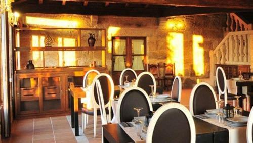 Hostal O Paxareco De Ay