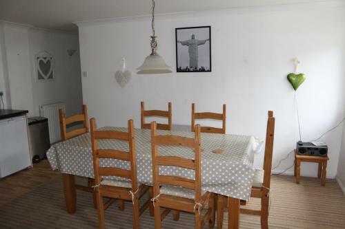 Carlane Court, Slapton, South Devon
