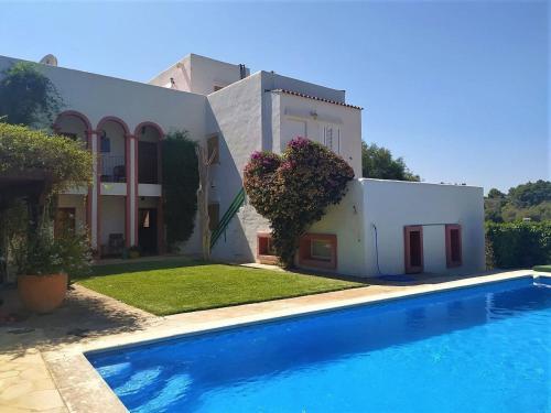 Exclusive Holiday Home In Siesta With Private Pool