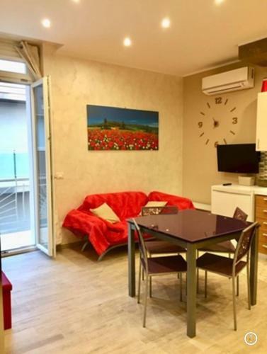 Apartament By MH