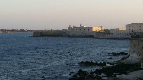 Hostal Magia Al Mare Di Sicilia