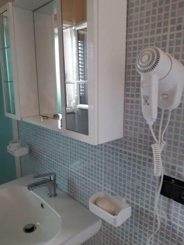 Apartamento Appartamento Arredato 5 Persone