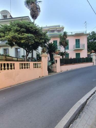 Villa Arcobaleno Rond� Garibaldi Sanremo