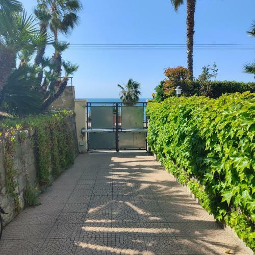 Hostal Suite Fronte Mare
