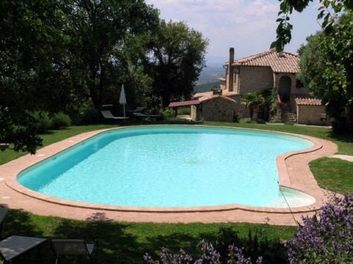 Pleasant Holiday Home In Seggiano With Private Terrace