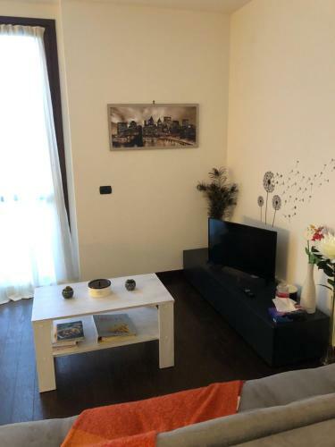 Apartamento Benvenuti A Casa Emagal A Due Passi Dal Fiume