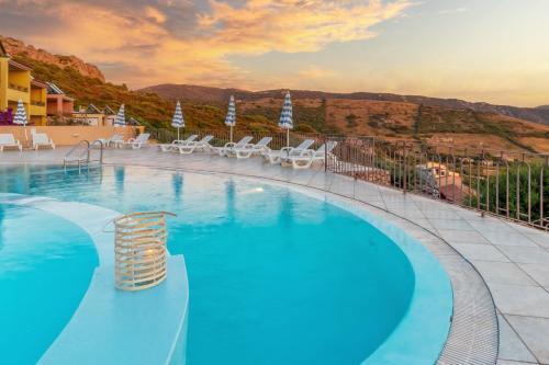 Family Apartment With Swimming Pool