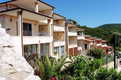Family Apartment With Swimming Pool