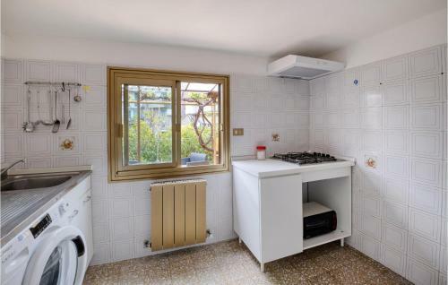 Awesome Home In Ventimiglia With Wifi And 3 Bedrooms
