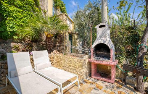 Awesome Home In Ventimiglia With Wifi And 3 Bedrooms