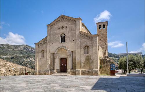 Awesome Home In Ventimiglia With Wifi And 3 Bedrooms
