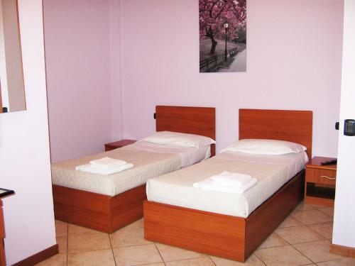 Hostal Delfino Blu Rooms