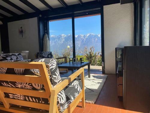 Italy Bungalow Gardalake Tignale. Sunclass