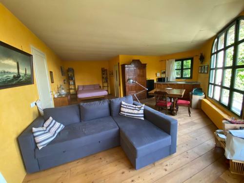 Charming Apartment In An Historic Villa