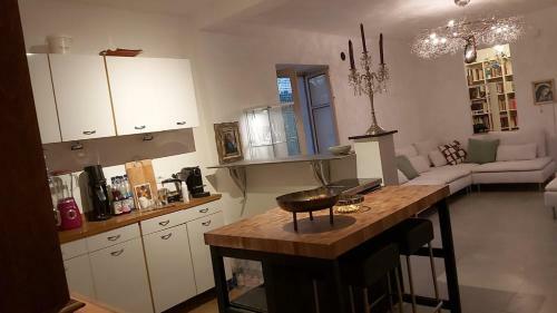 Immaculate 1-bed Apartment In Mombercelli