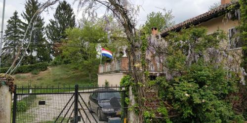 Immaculate 1-bed Apartment In Mombercelli