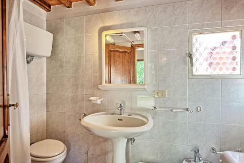 Lake Apartment In Villa Massi