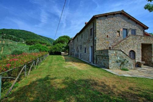 Lake Apartment In Villa Massi
