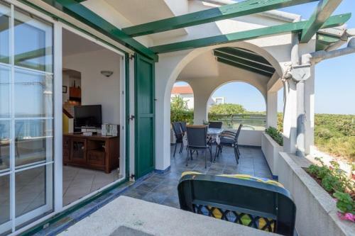 Holiday Home 3559-1 For 6 People In Veli Rat