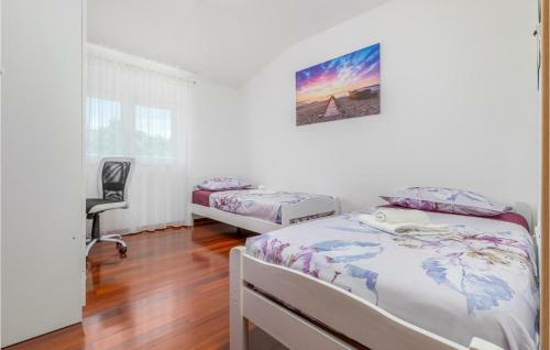 Two-bedroom Apartment In Vodnjan
