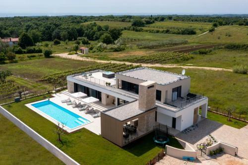 Villa La Reina Brtonigla
