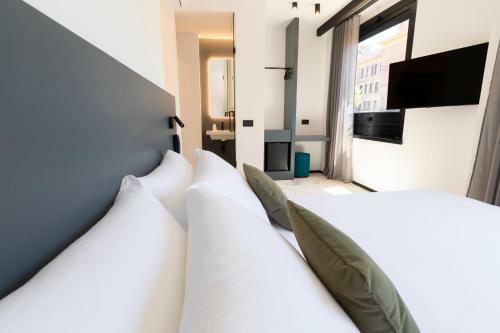 The City Hotel