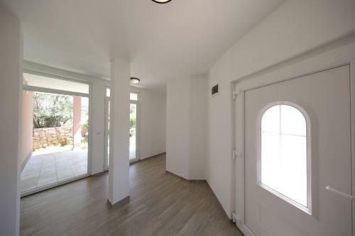Stylish And Modern Sea View Apartment Giulia