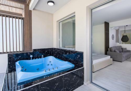 Hotel Xsuites