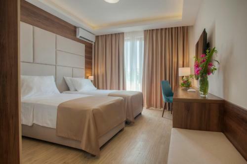 Hotel Twelve By Aycon