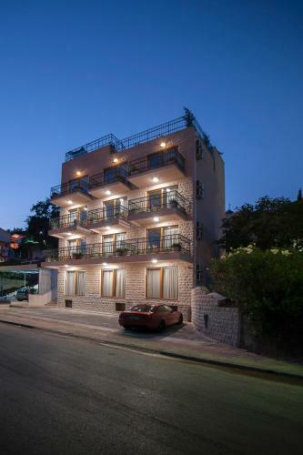 Hotel Twelve By Aycon