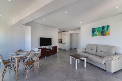 Apartamento Torre Invicta 6�c - Vista Mar