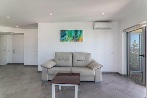 Apartamento Torre Invicta 6�c - Vista Mar
