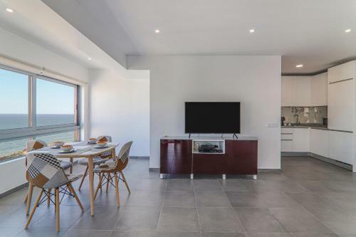 Apartamento Torre Invicta 6�c - Vista Mar