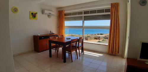 Apartamento Cam�es 4�e - Vista Mar