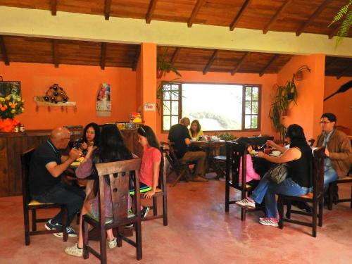 Lodge Hotel Orqu�deas Runtun